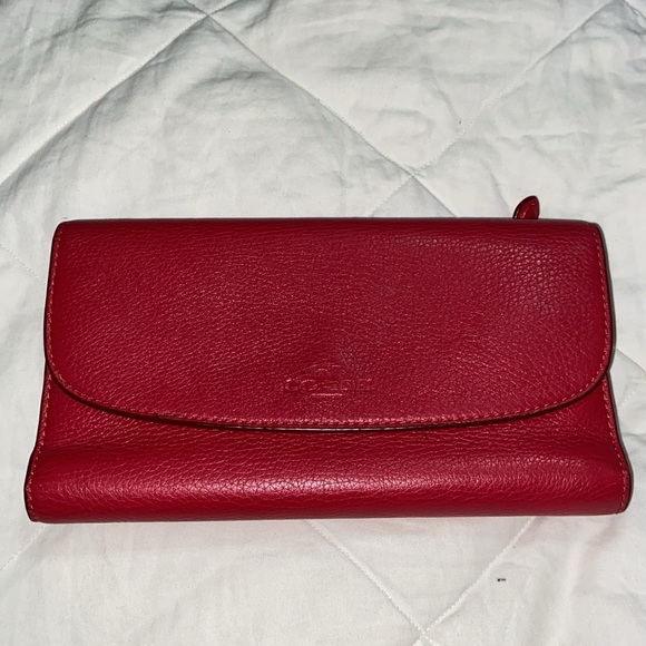 EUC  Coach pebbled leather tri fold snap wallet - Picture 3 of 11